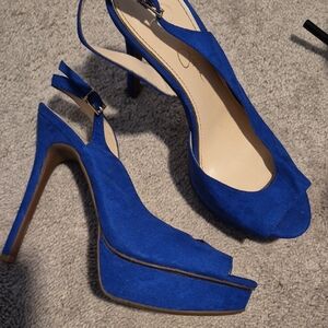 Jessica Simpson Vibrant Blue Platform Heels